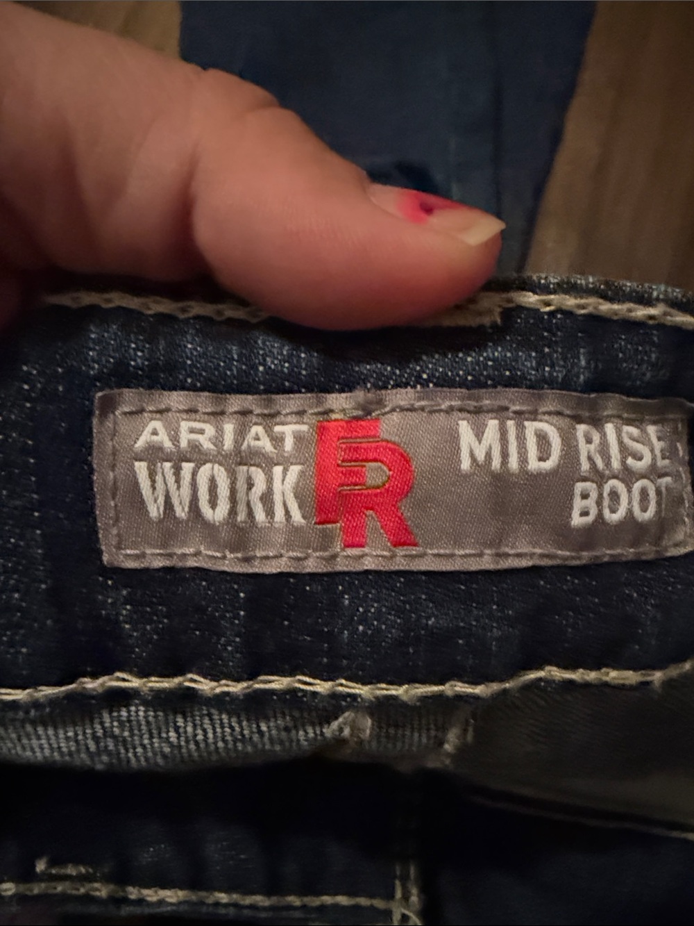 Ariat work FR mid rise boot 26r jeans - Picture 2 of 3